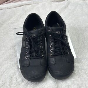 Keen Men's Black Shoes